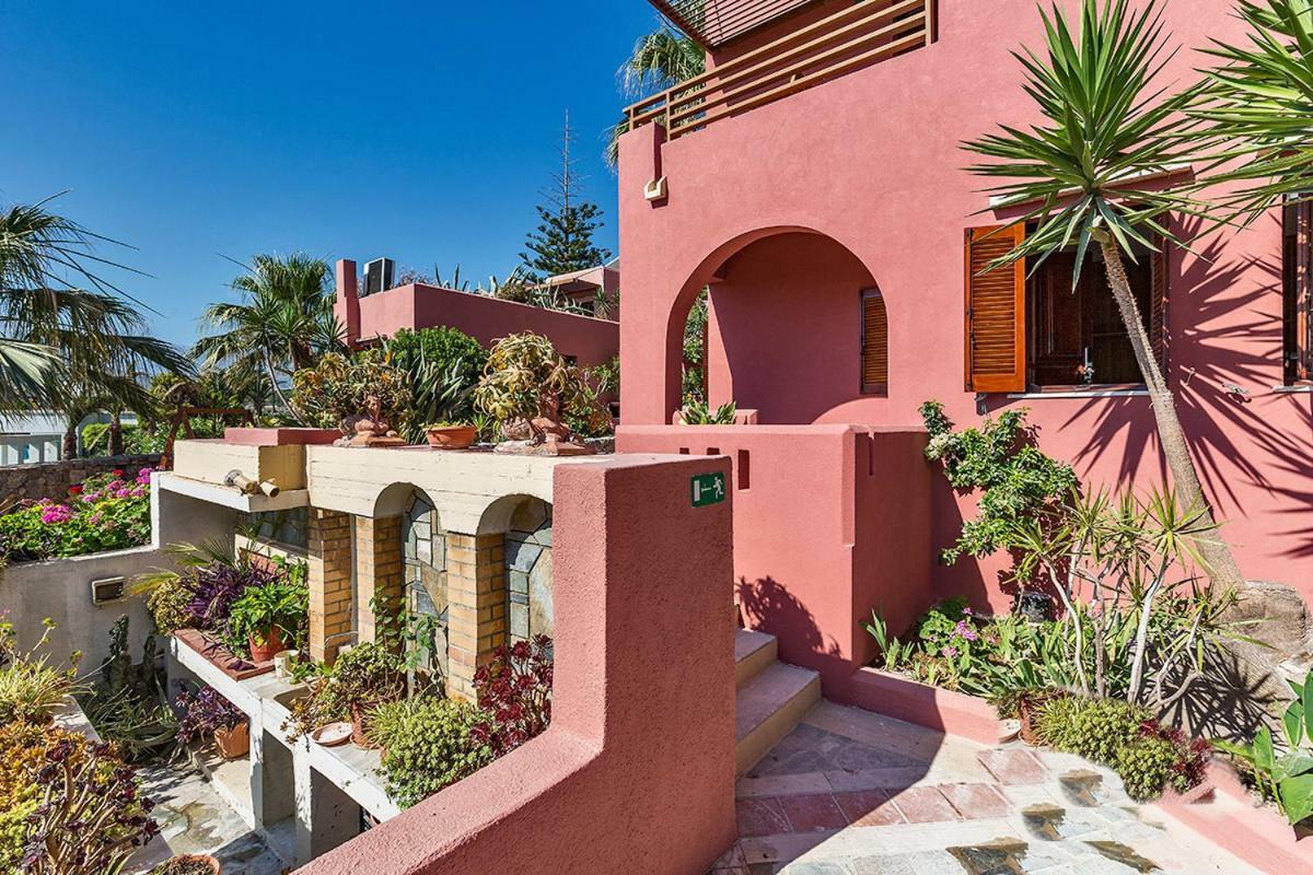 Anais Suites Kato Daratso Exterior photo