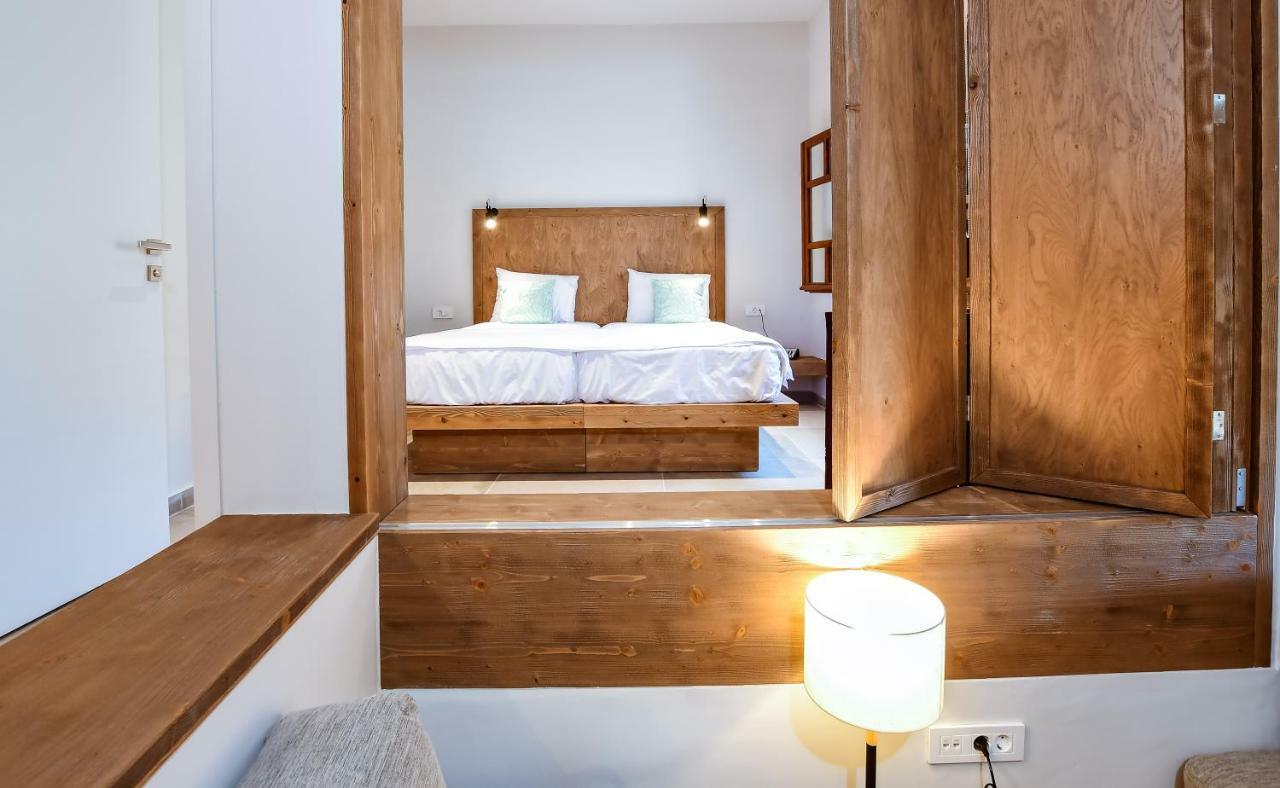 Anais Suites Kato Daratso Exterior photo