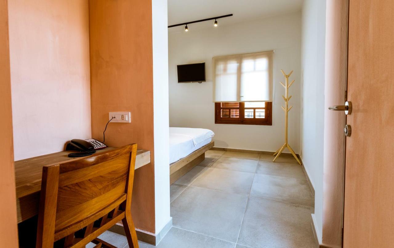Anais Suites Kato Daratso Exterior photo