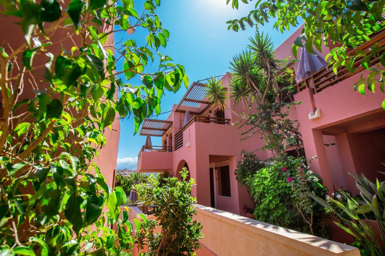 Anais Suites Kato Daratso Exterior photo