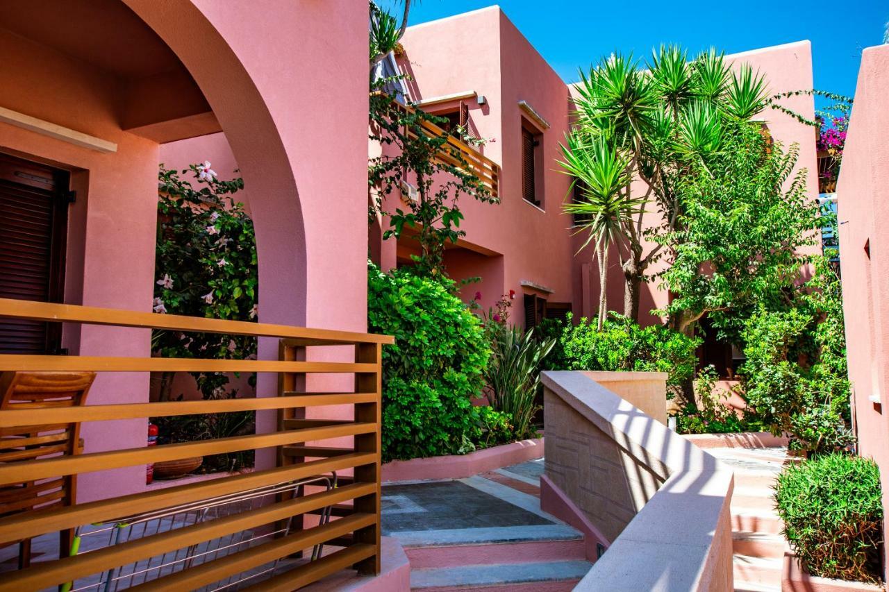 Anais Suites Kato Daratso Exterior photo